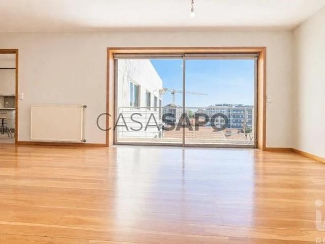 Apartamento T2 para alugar no Porto