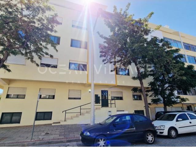 APARTAMENTO T2 PARA ARRENDAMENTO ANUAL