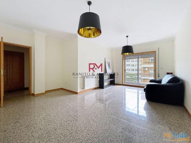 APARTAMENTO T2 PARA ARRENDAMENTO | CENTRO DA MAIA | 26084088859