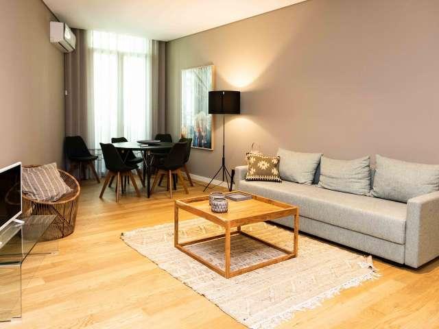 Apartamento T2 para arrendamento em Clérigos, Porto