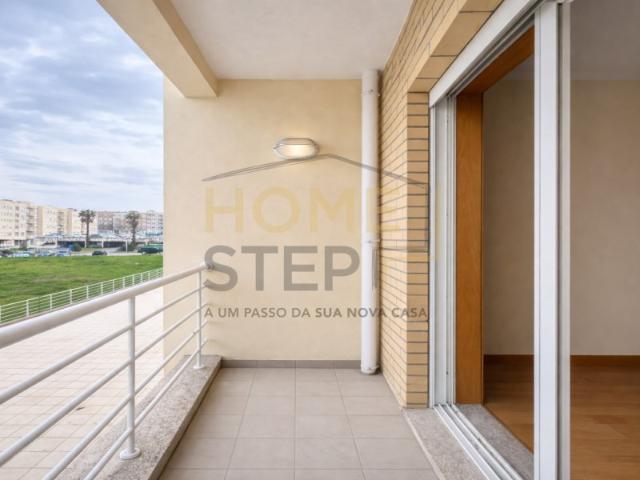 Apartamento T2 para arrendamento, em São João de Ver