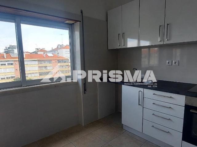 Apartamento T2 para arrendar no centro de Castelo Branco