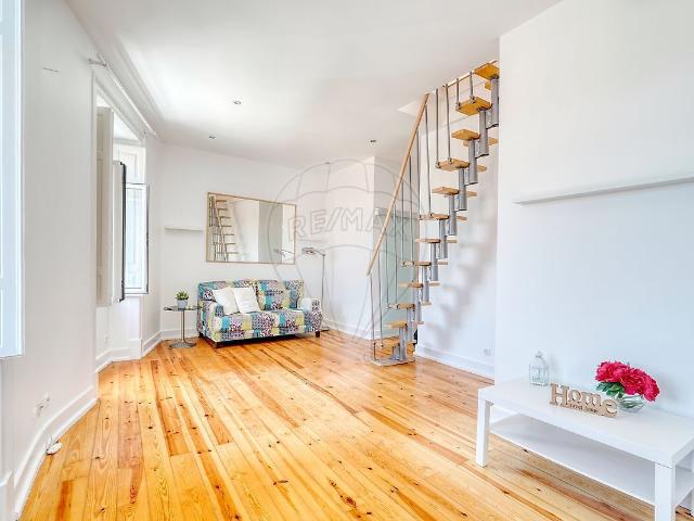 Apartamento T2 para arrendar em Sintra