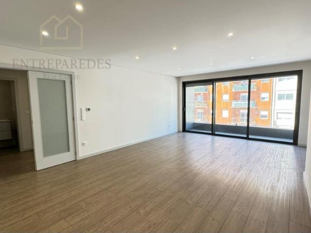 Apartamento T2 para comprar na Boavista, Porto. Fr 1.1 111m² Cedofeita, santo ildefonso, sé, miragaia, são nicolau e vitória
