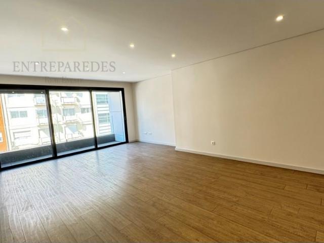 Apartamento T2 para comprar na Boavista, Porto. Fr 1.3 114m² Cedofeita, santo ildefonso, sé, miragaia, são nicolau e vitória