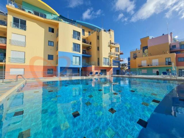 Apartamento T2 para venda na Marina de Albufeira com garagem. 85m² Ferreiras