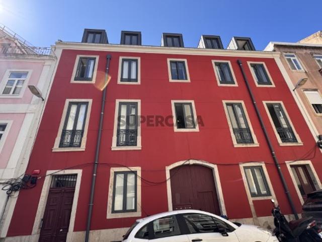 Apartamento T2 para venda em Alcântara
