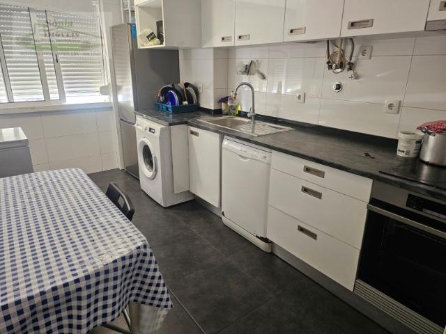 APARTAMENTO T2 PARA VENDA EM BENFICA!
