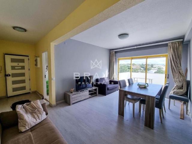 Apartamento T2 para venda em Quarteira | Lugar de Garagem Pr. 110m² Quarteira