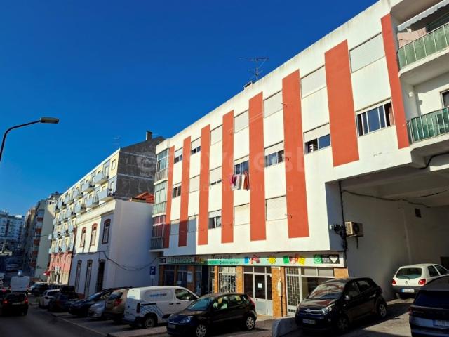 Apartamento T2 para Venda | Junto à Loja do Cidadão de Setúbal