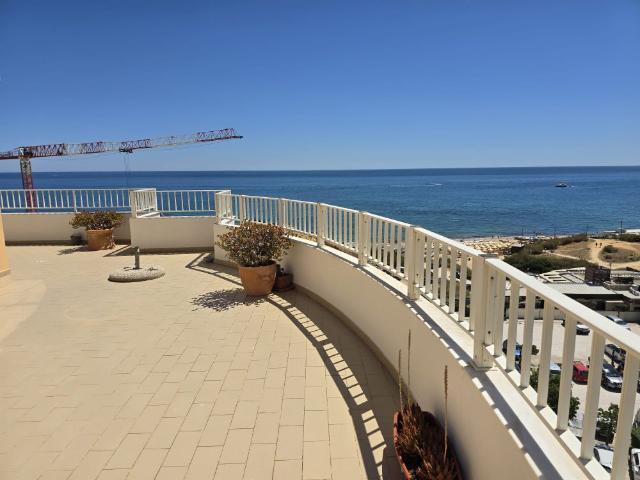 Apartamento T2, Penthouse, Vista Mar, Armação de Pêra, Silves, Algarve