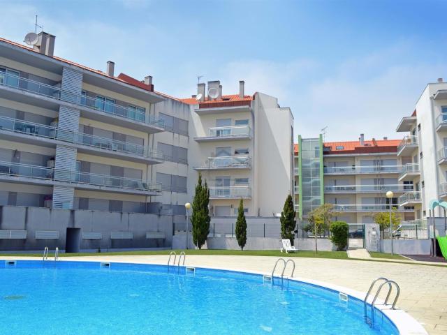 Apartamento T2 Perto da Praia, Piscina, S. Martinho do Porto 90m² São Martinho Do Porto