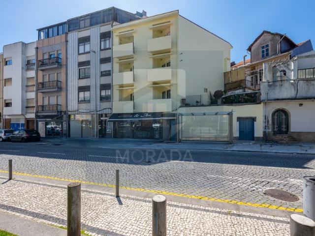 APARTAMENTO T2|| PORTO|| JUNTO AO METRO