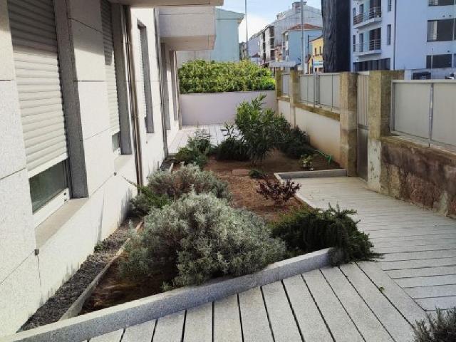 Apartamento, T2, Porto > Paranhos