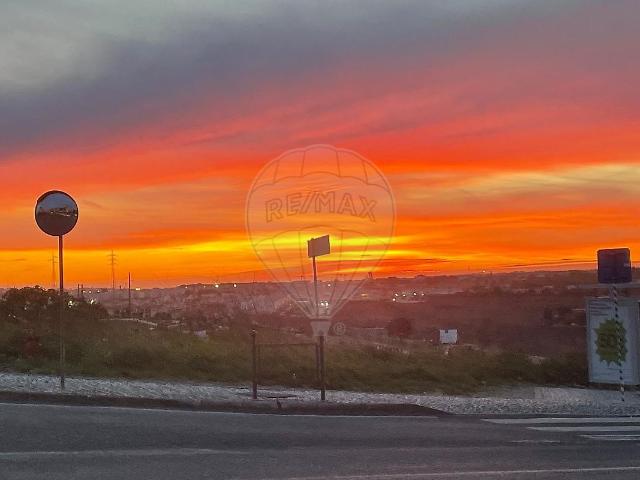 Apartamento T2, Porto Salvo, Oeiras | BPI Expresso Imobiliário