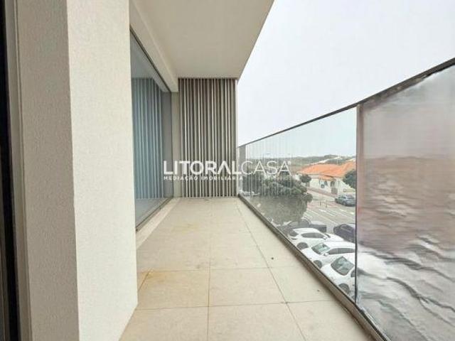 Apartamento T2 | Praia da Barra | Varanda | Garagem fechada | 26084066240