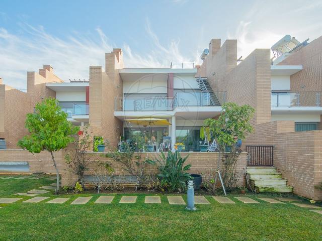 Apartamento T2, Quarteira, Loulé | BPI Expresso Imobiliário