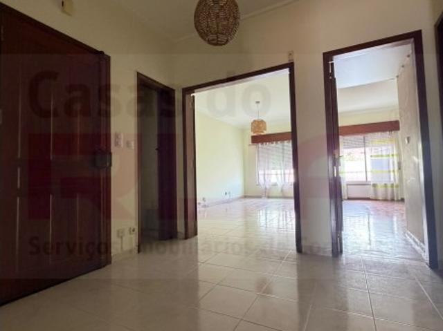 Apartamento T2 Quinta dos Lírios Rés do Chão