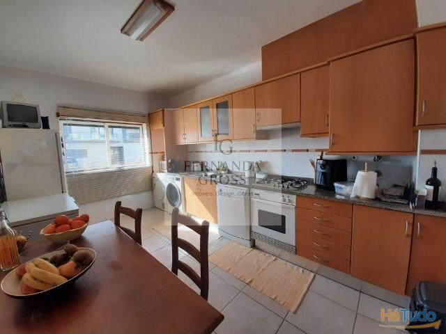 Apartamento T2 RC com Garagem e Arrecadação, Alto da Fonte VNB | 26014051615