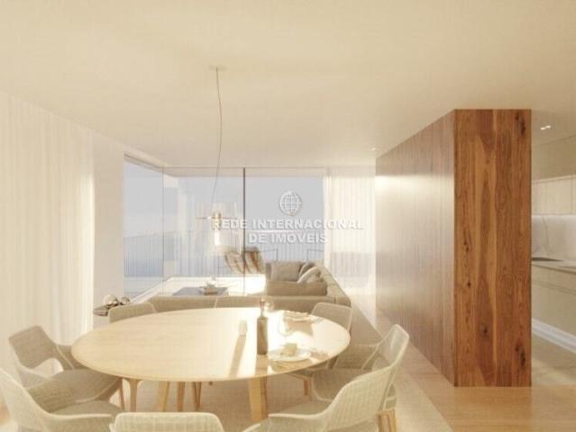 Apartamento T2, R/C Frente Mar, Varandas, Garagem, em Canidelo, Rio Douro, Vistas Oceano Atlântico
