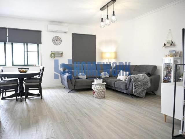 Apartamento T2 Remodelado – Moita