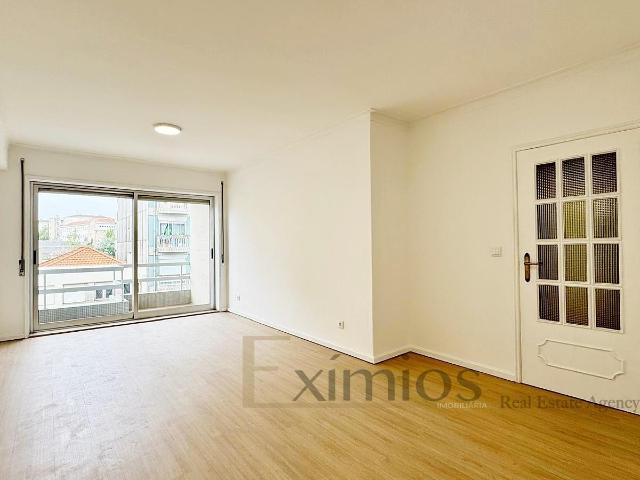 Apartamento T2, remodelado, no centro da cidade do Porto 68m² Campanhã