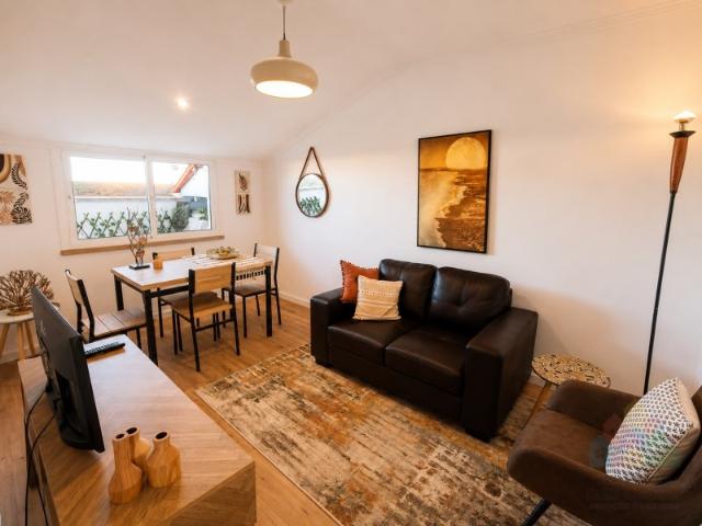 Apartamento T2 remodelado no centro de Tomar