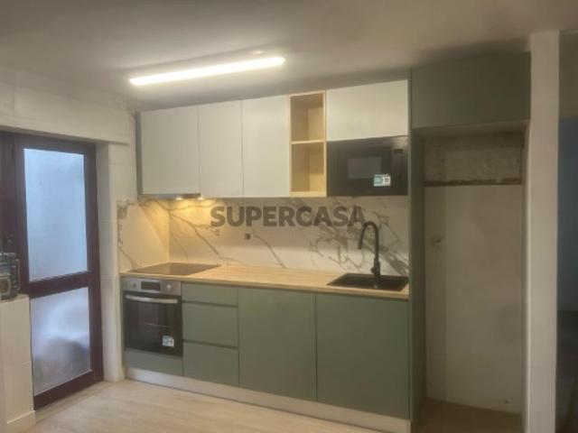 Apartamento T2 remodelado no Rio Tinto