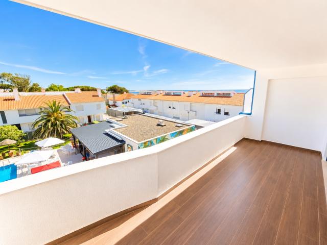 Apartamento T2 Remodelado com Grande Varanda e Garagem Fechada junto ao Rio Cávado