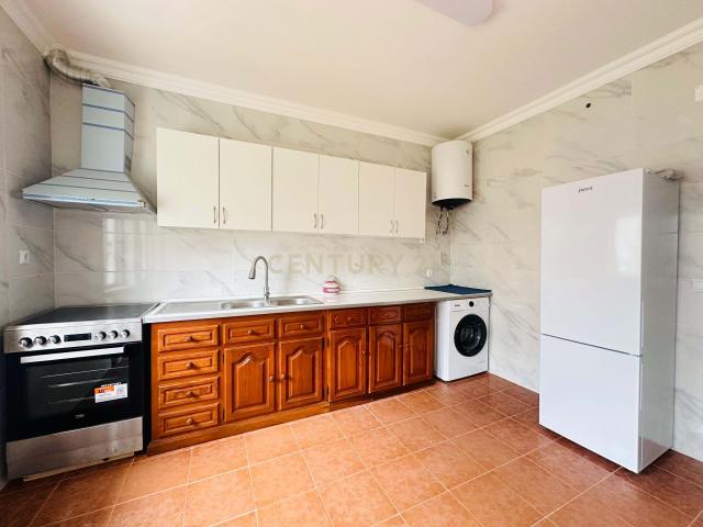 Apartamento T2 Remodelado e Mobilado, andar de moradia