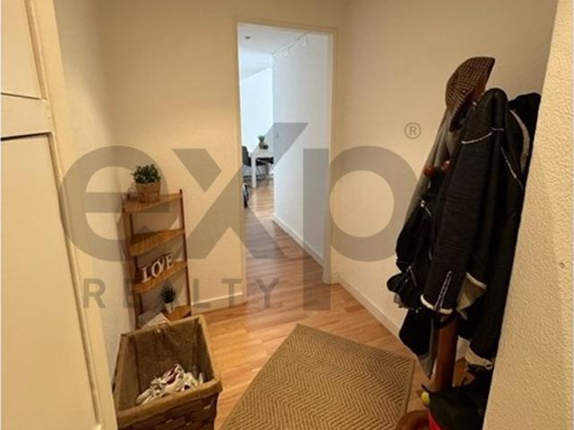 Apartamento T2 remodelado em Aguas Livres Damaia