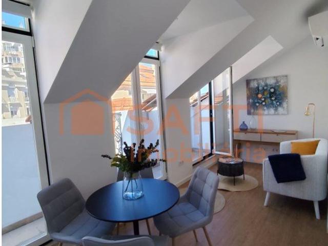 Apartamento T2 remodelado, em zona histórica de Lisboa 0m² São Vicente