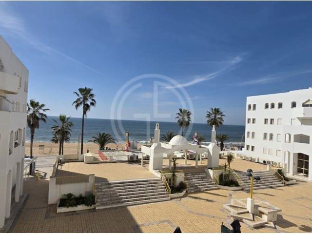 Apartamento T2 renovado, vista mar em Quarteira 116m² Quarteira