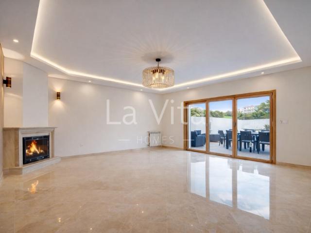 Apartamento T2, renovado, a 300 metros do mar na Costa da Guia Cascais