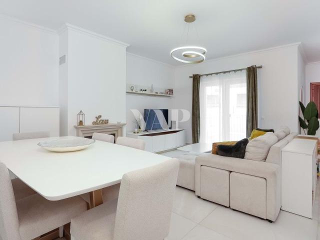 Apartamento T2 Renovado com Piscina em Vilamoura 115m² Vilamoura