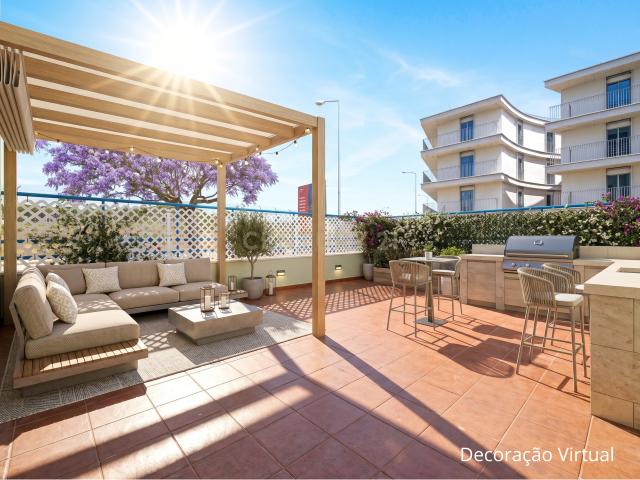 Apartamento T2 Renovado com Terraço de 48 m² e Box para 2 Carros em Carcavelos – a 8 minutos da praia