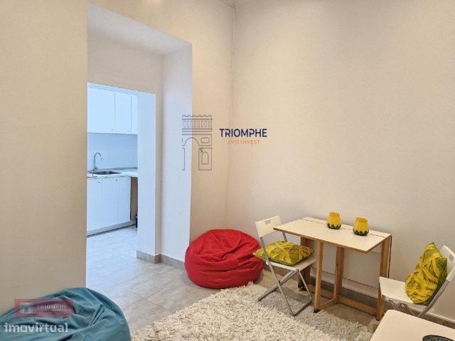 Apartamento T2 Renovado So Domingos de Benfica, Lisboa