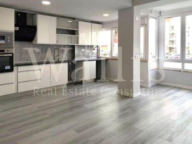 Apartamento T2 recuperado em Oeiras | Wallis Real Estate