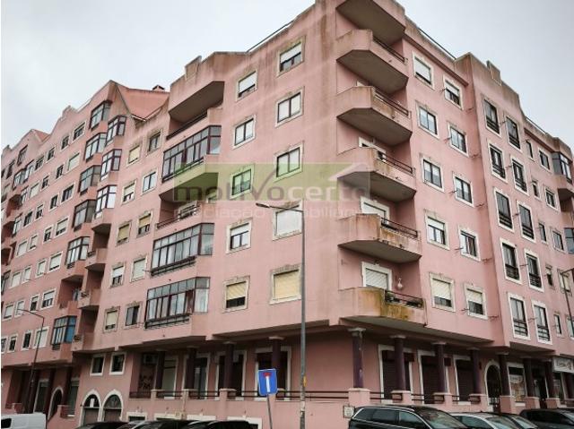 Apartamento T2, Rio de Mouro, Sintra | BPI Expresso Imobiliário