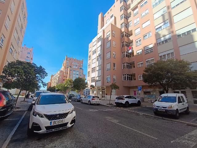Apartamento T2, Rio de Mouro, Sintra | BPI Expresso Imobiliário