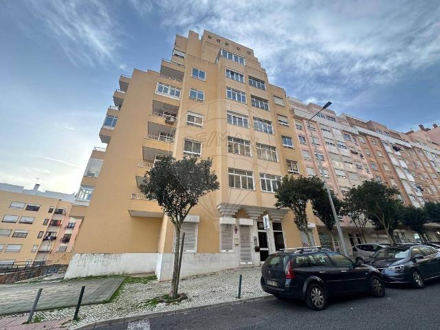 Apartamento T2, Rio de Mouro, Sintra | BPI Expresso Imobiliário