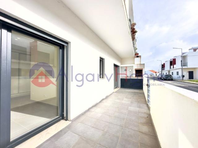 Apartamento T2 | Rogil | Zona Tranquila | Excelente Oportuni. 63m² Rogil