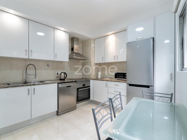 Apartamento T2 Rua 5 de Outubro, Funchal