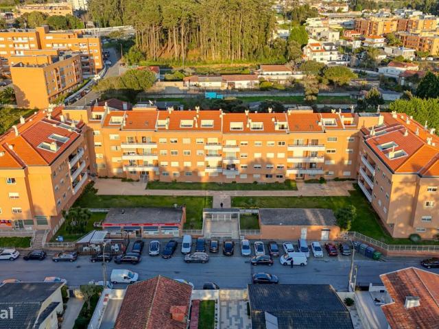 APARTAMENTO T2 S. Felix da Marinha