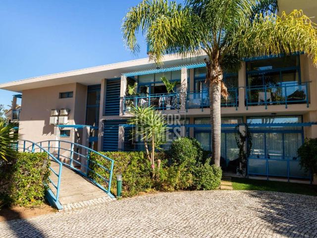 Apartamento T2 situado num tranquilo complexo de golfe fora. 90m² Vilamoura