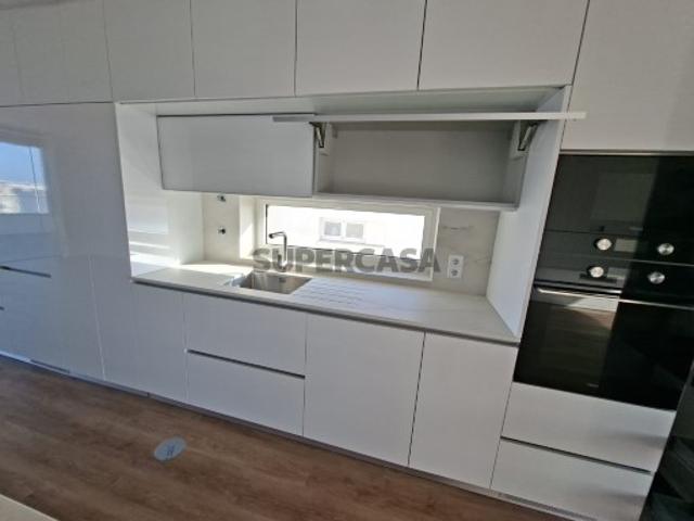 Apartamento T3+1 Duplex Novo Primeira Linha de Mar | Costa Nova