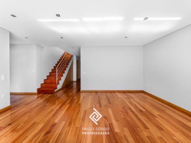 Apartamento T3+1 Duplex centro cidade de Espinho 138m² Espinho