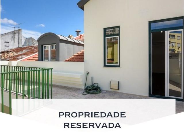 Apartamento T3+1 em Arroios, Lisboa
