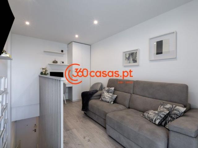 Apartamento T3+1 em Faro