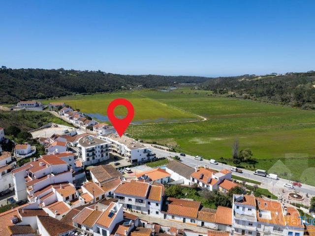 Apartamento T3+1 em Odeceixe | 26064059099